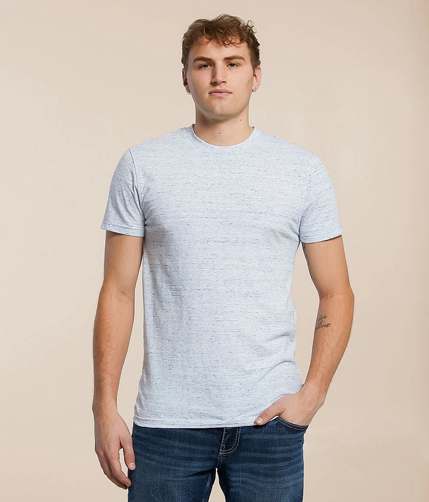 Basic T-Shirt