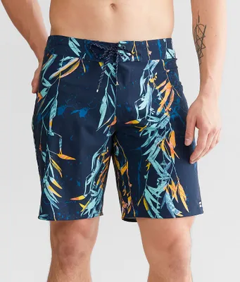 Billabong Sundays Pro Performance Stretch Boardshort