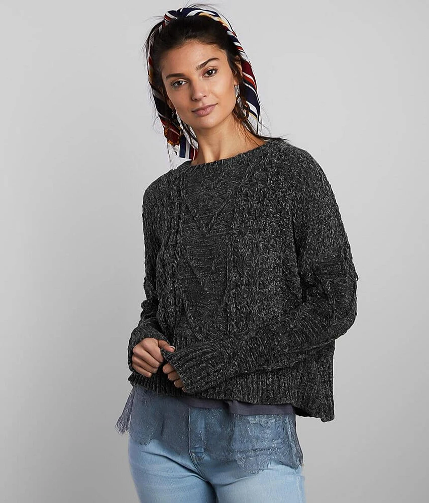 Scalloped Pullover Sweater