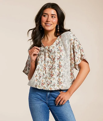 Daytrip Floral Crinkle Top
