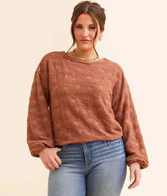 Daytrip Textured Eyelash Top