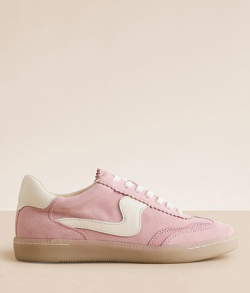 Notice Leather Sneaker