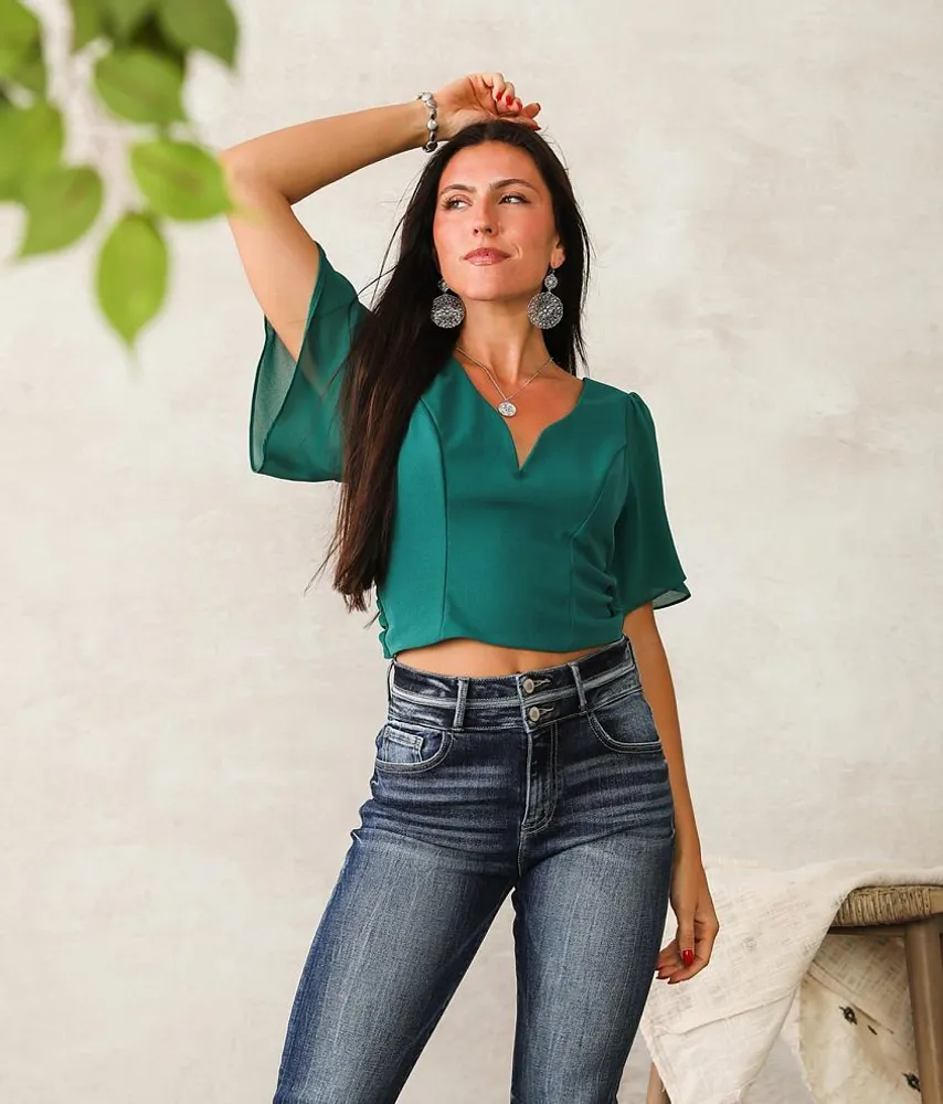 Sweetheart V-Wire Cropped Top
