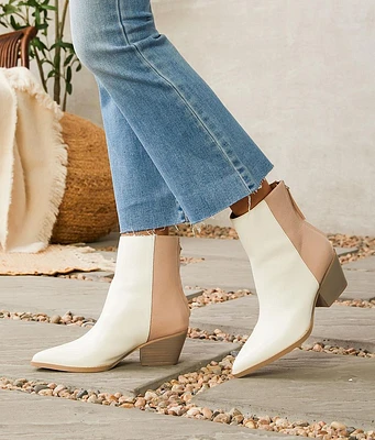 Oasis Society Two Tone Ankle Boot