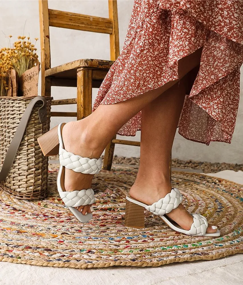 Puffy Buggy Braided Sandal