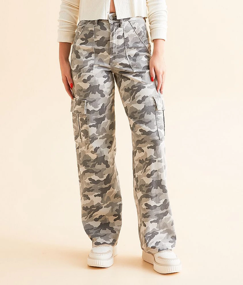 Logan Camo Dad Cargo Jean