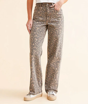 HIDDEN Logan Cheetah Dad Stretch Jean