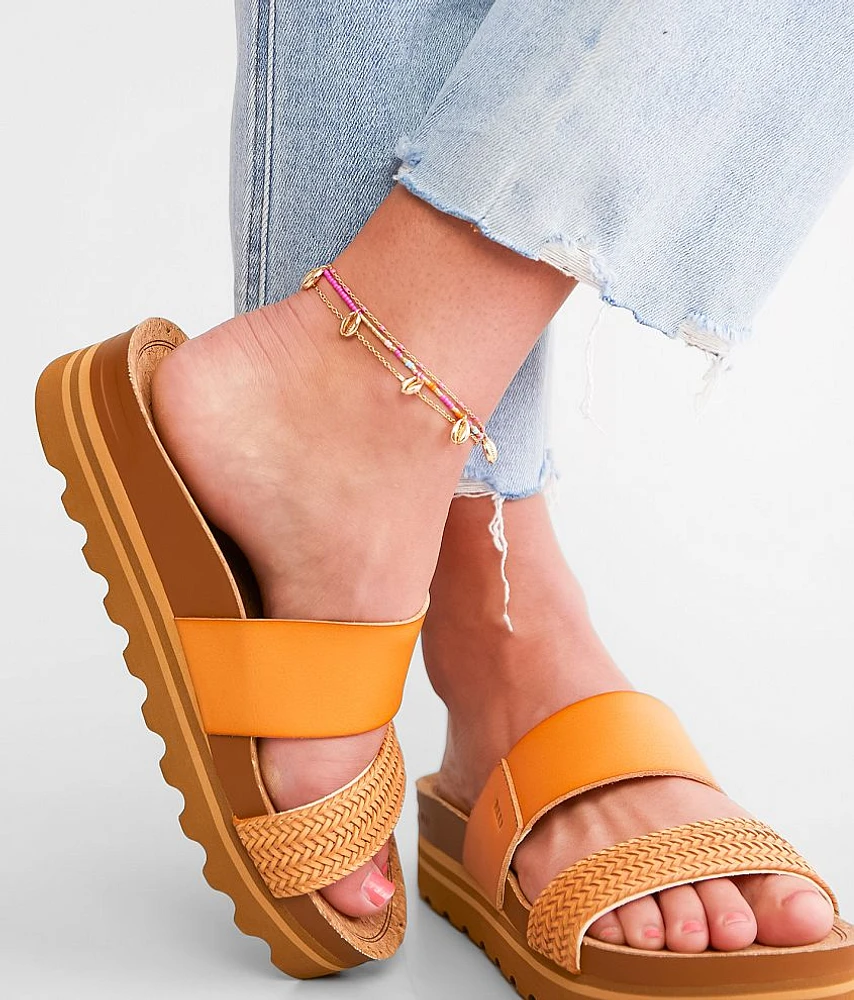 boutique by BKE 3 Pack Shell Ankle Bracelet Set