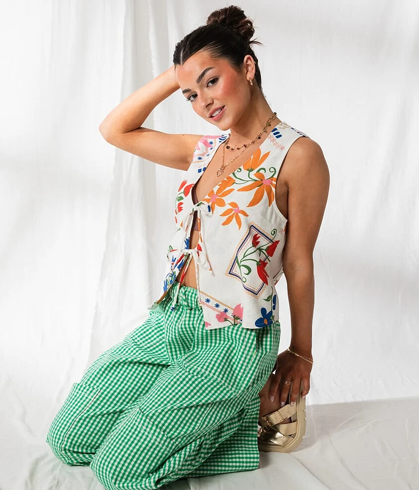 33 Coastal Post Card Floral Vest