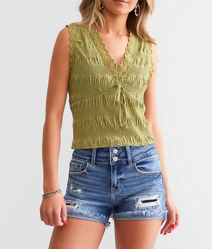 Mid-Rise Cuffed Stretch Short