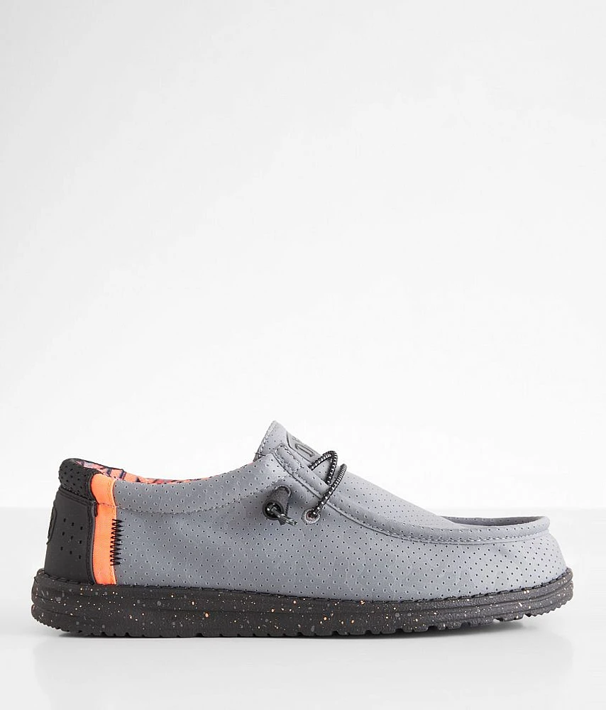 Wally Break Living Coral Stretch Shoe