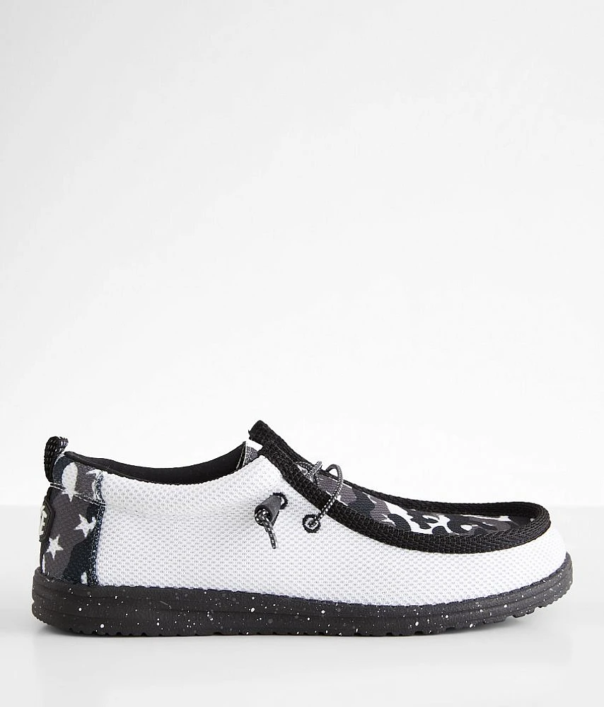 Walls Station Shoe