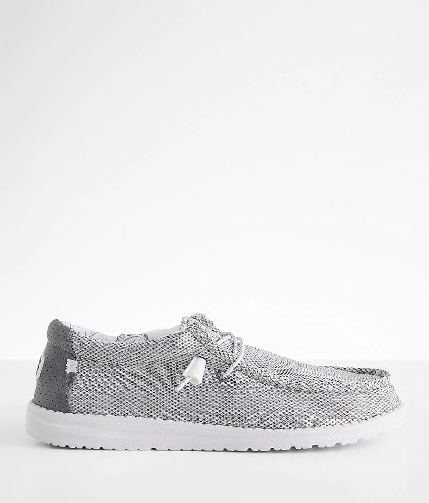 Wally Longneck Stretch Shoe