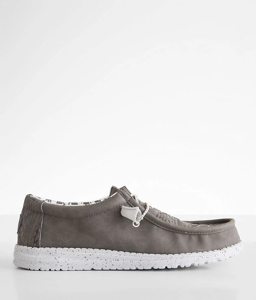 Wally Walls Shoe
