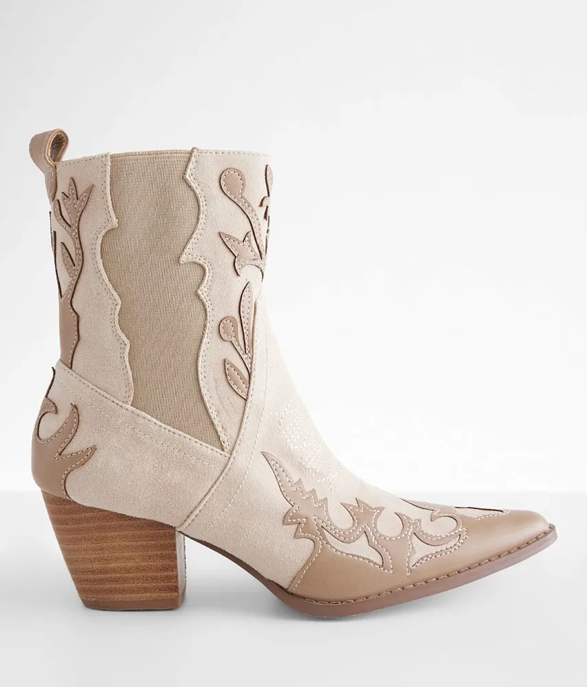 Canyon Western Ankle Boot