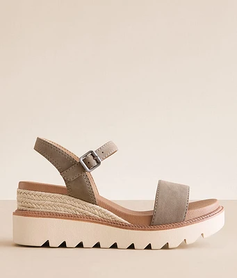 Mia Ophidia Wedge Sandal