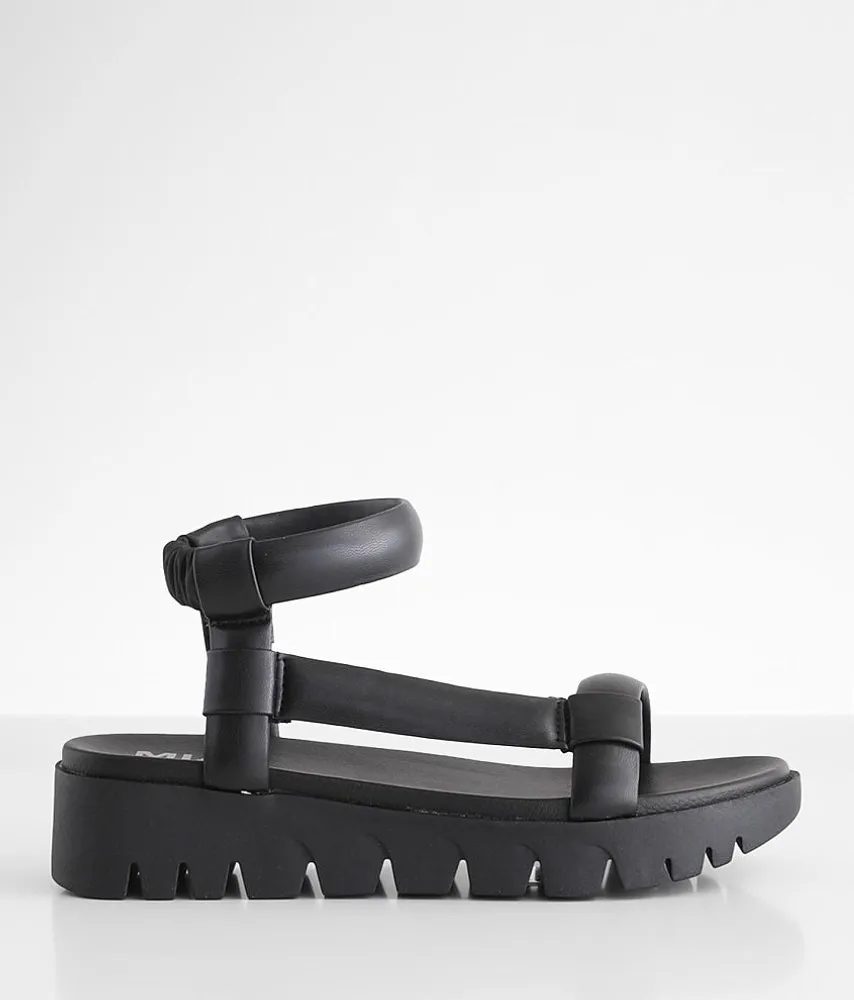 Mia Randie Flatform Sandal