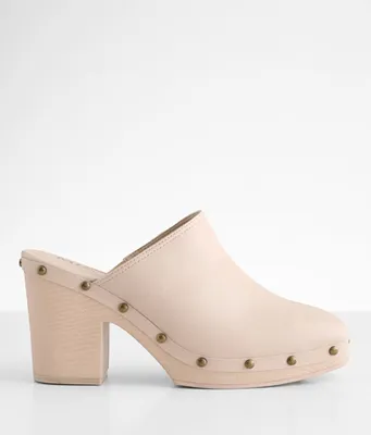 Mia Lindy Heeled Clog Shoe