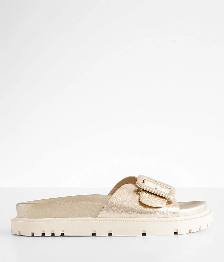 Maxinne Metallic Sandal
