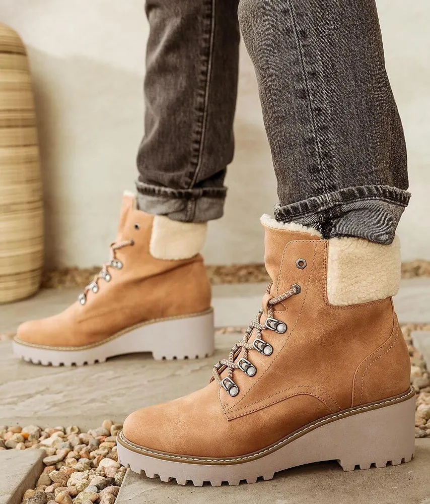 Russit Ankle Boot