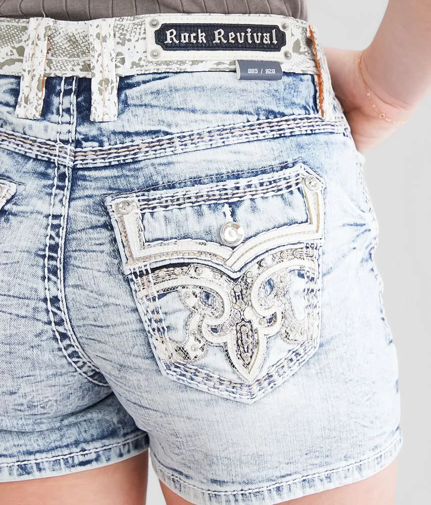 Curvy High Rise Stretch Short