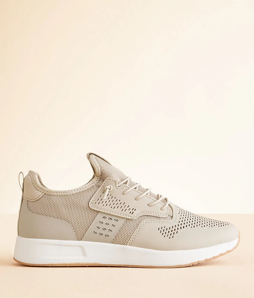 Essential Sneaker