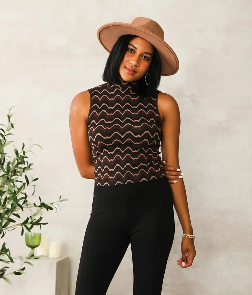 Willow & Root Wave Mock Neck Tank Top