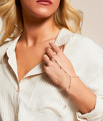 boutique by BKE Glitz Hand Chain