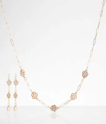 boutique by BKE Glitz Floral Earring & Necklace Set