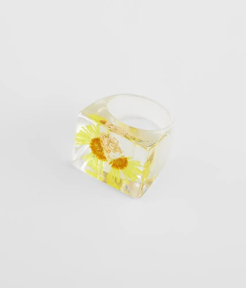 boutique by BKE Pressed Flower Ring