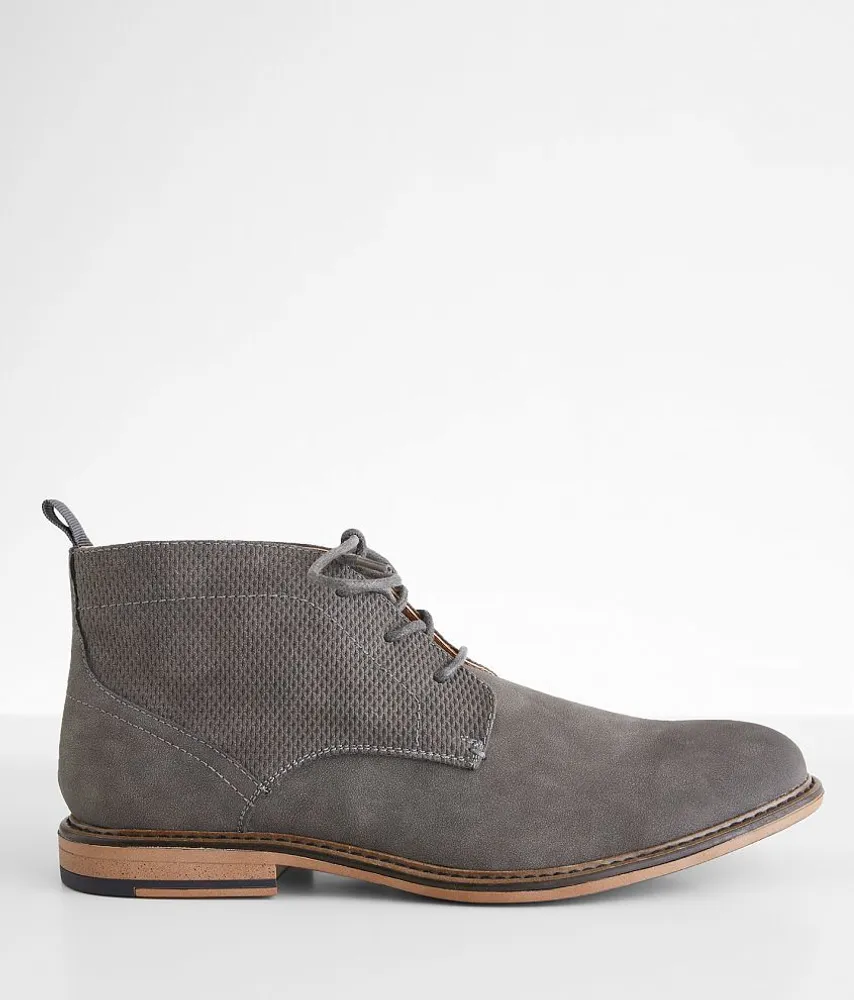 Gritty Shoe