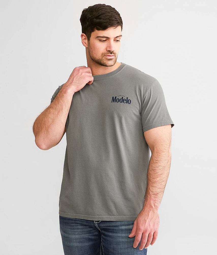 tee luv Cerveza Modelo T-Shirt