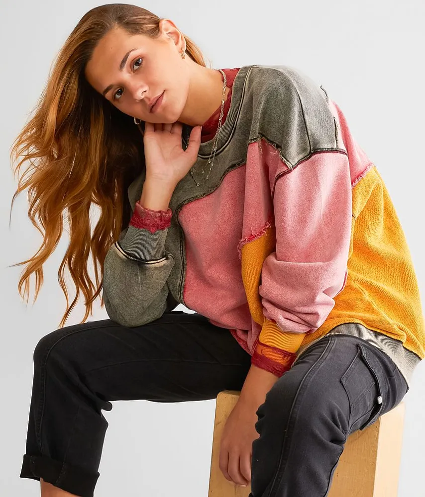 Color Block Washed Pullover