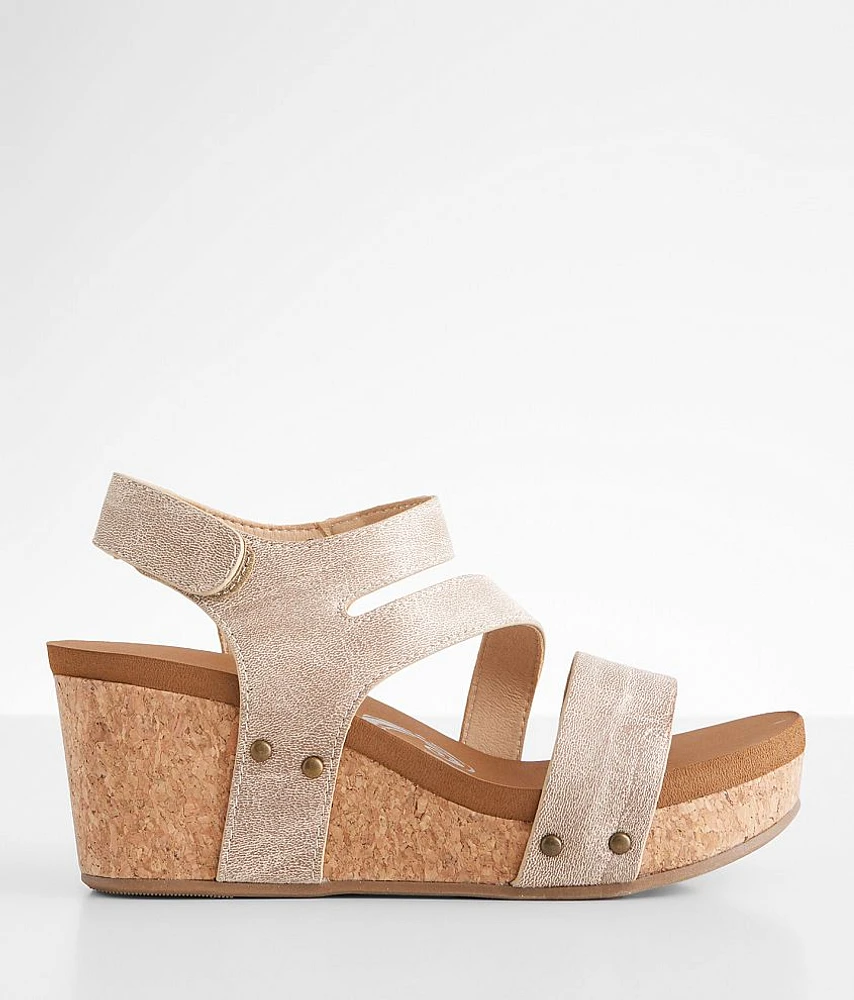 Casper Wedge Sandal