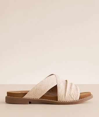 Very G Jolene Tooled Sandal