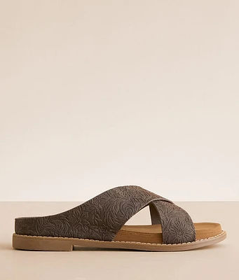 Very G Tawney Sandal