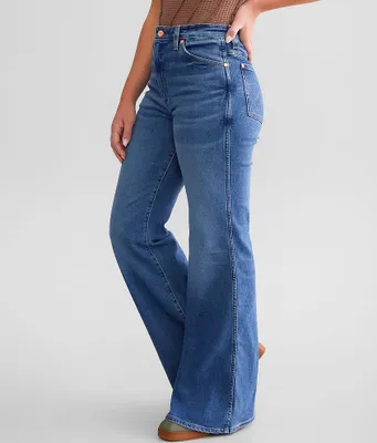 Wrangler High Rise Wanderer Flare Jean