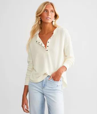 White Crow Lola Henley