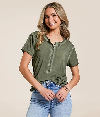 White Crow Sienna Sleek Henley