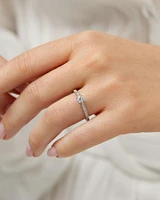 Bague de fiançailles en or blanc 14 K avec diamants totalisant 0,50 ct