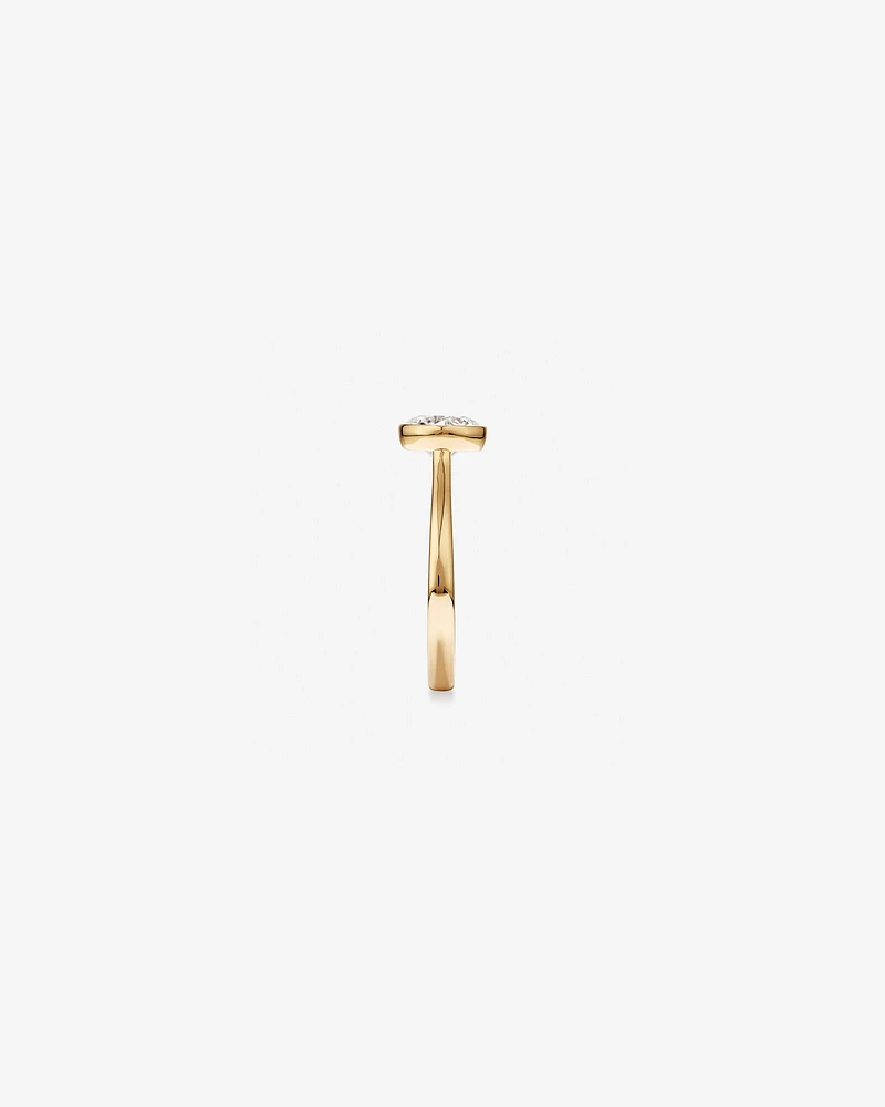 1.25 Carat TW Round Brilliant Laboratory-Grown Diamond Solitaire Bezel Set Engagement Ring in 14kt Yellow Gold