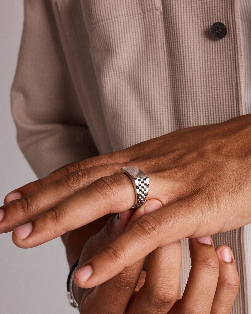 Men's Link Pattern Textured Signet Ring in Sterling Silver