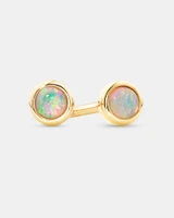 Stud Earrings with Opal in 10kt Gold