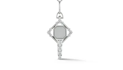 Harlow Key Charm