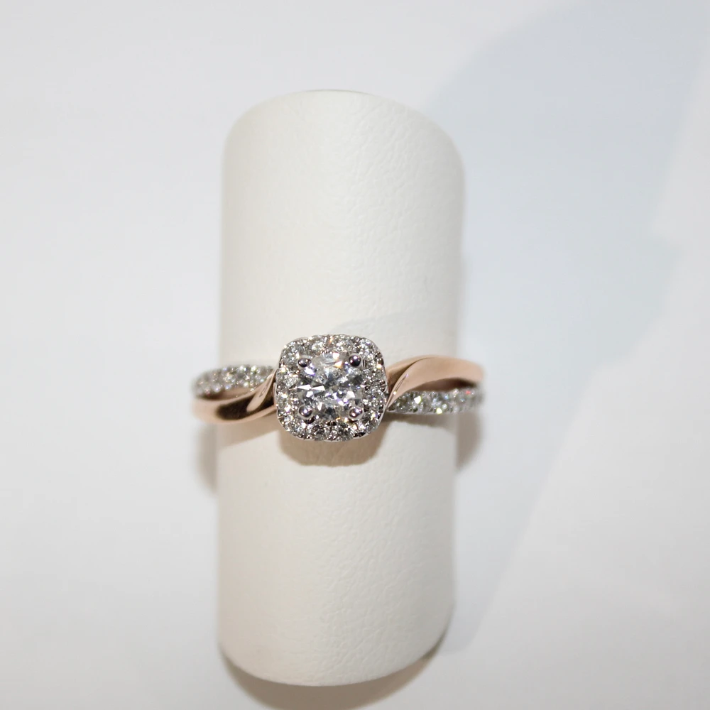Solitario Oro Rosado y Blanco -