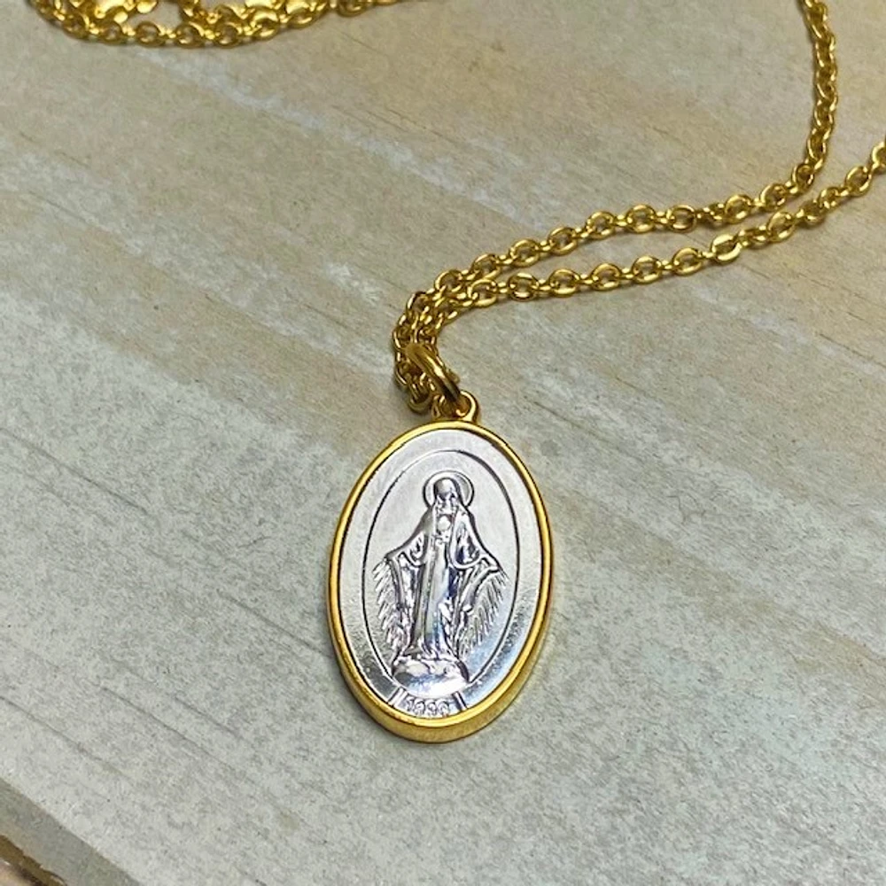 COLLAR MEDALLA VIRGEN MILAGROSA
