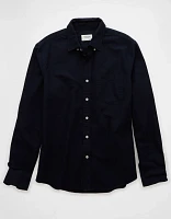 AE Everyday Classic Fit Oxford Button-Up Shirt