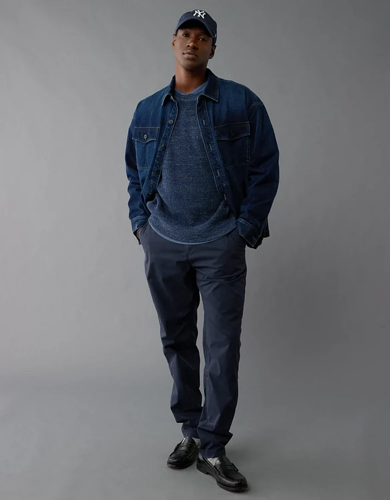 Pantalon kaki moderne à coupe athlétique Flex AE