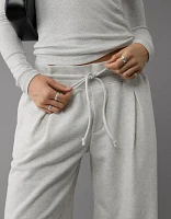 AE Fleece Wide-Leg Sweatpant Trouser