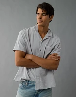 AE Jacquard Textured Button-Up Polo Shirt